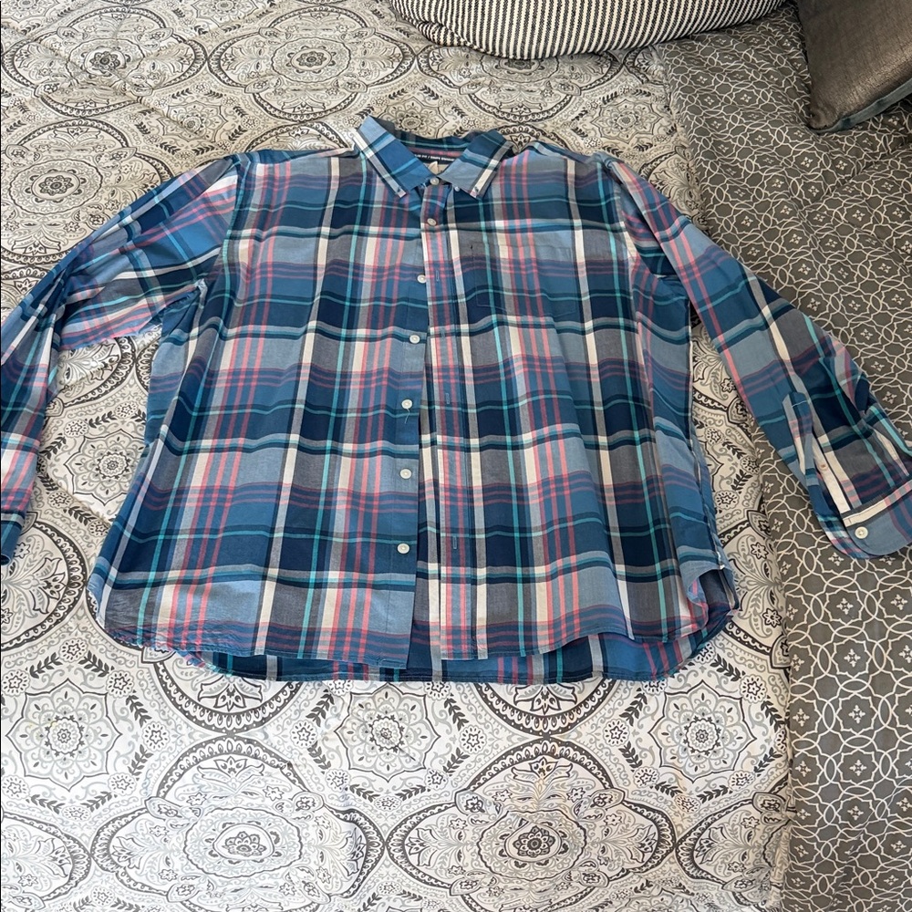Old Navy Multicolor Plaid Button Down Shirt